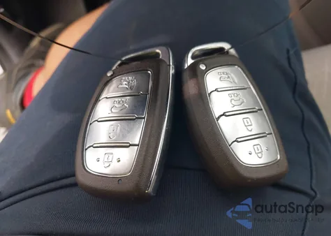 2018 Hyundai Tucson Sport from USA, damaged, VIN KM8J33AL4JU802594